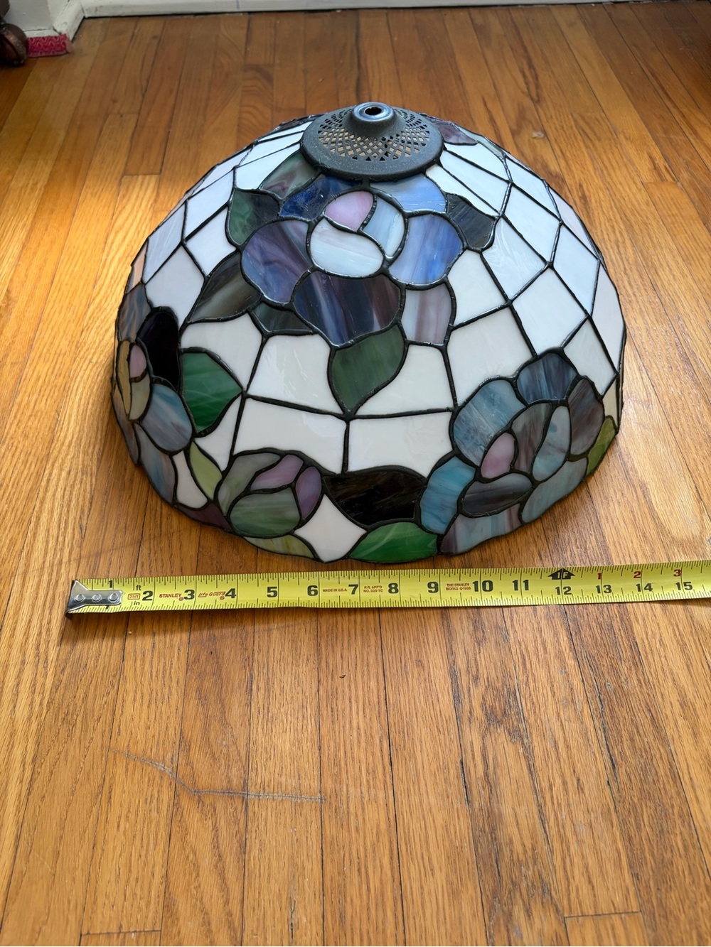Stained Glass Floral Tiffany-Style Lamp Shade
